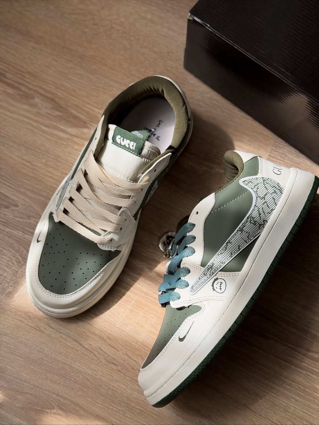 کفش تراویس گوچی استریم