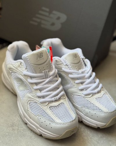 نیوبالانس 530 سفید مسترکوالیتی